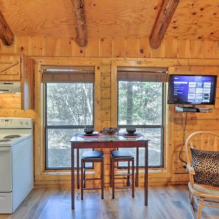 Broken Bow Cabin With Hot Tub And Bbq - 4 Mi To Lake! Stephens Gap Eksteriør billede