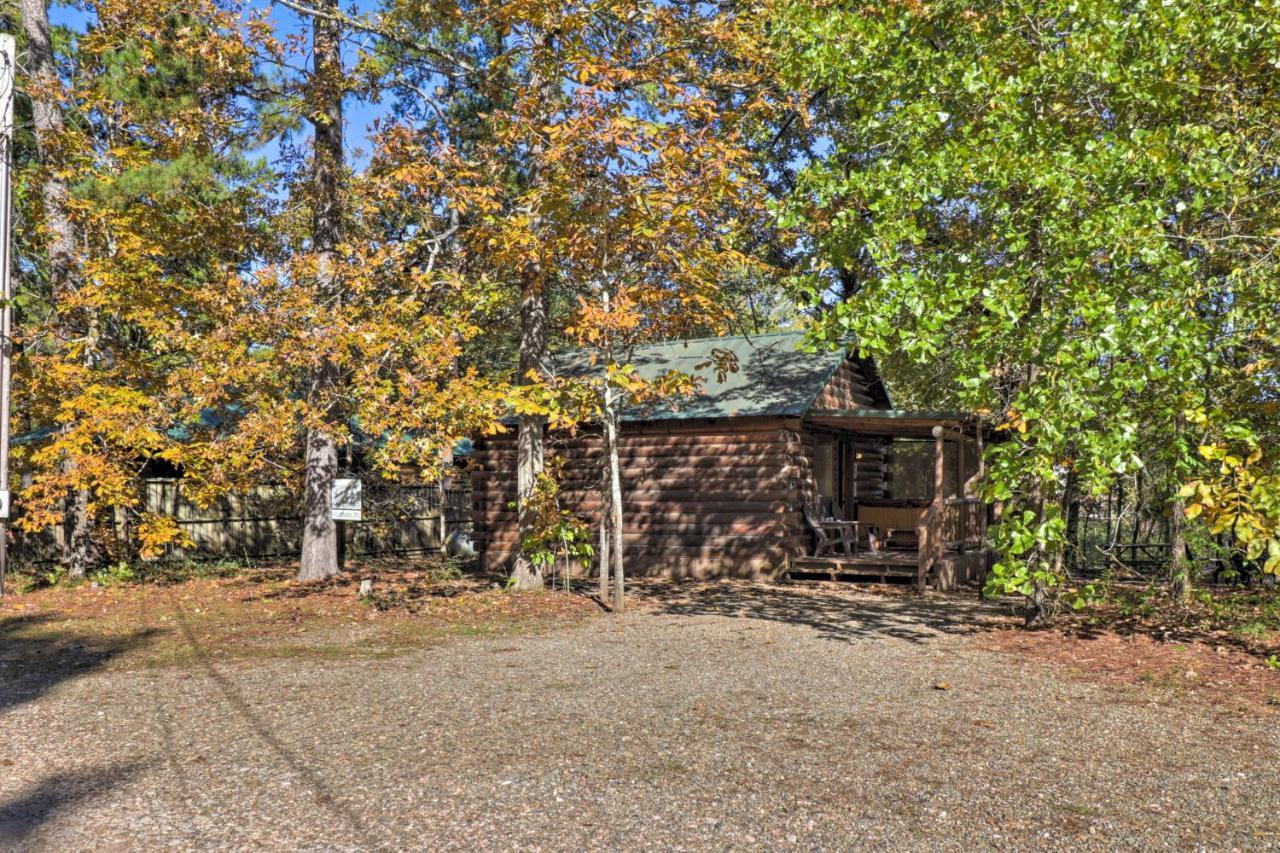Broken Bow Cabin With Hot Tub And Bbq - 4 Mi To Lake! Stephens Gap Eksteriør billede