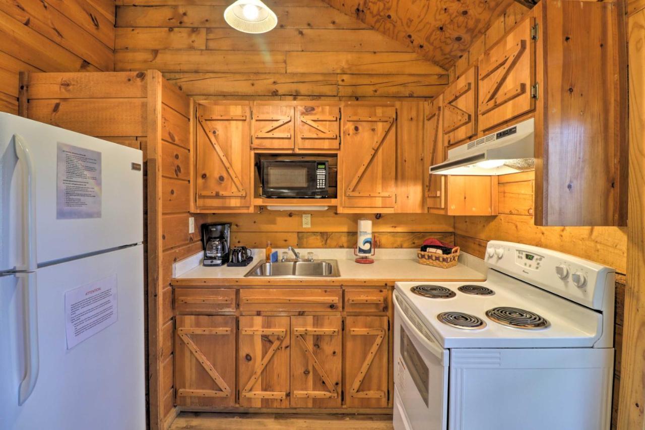 Broken Bow Cabin With Hot Tub And Bbq - 4 Mi To Lake! Stephens Gap Eksteriør billede