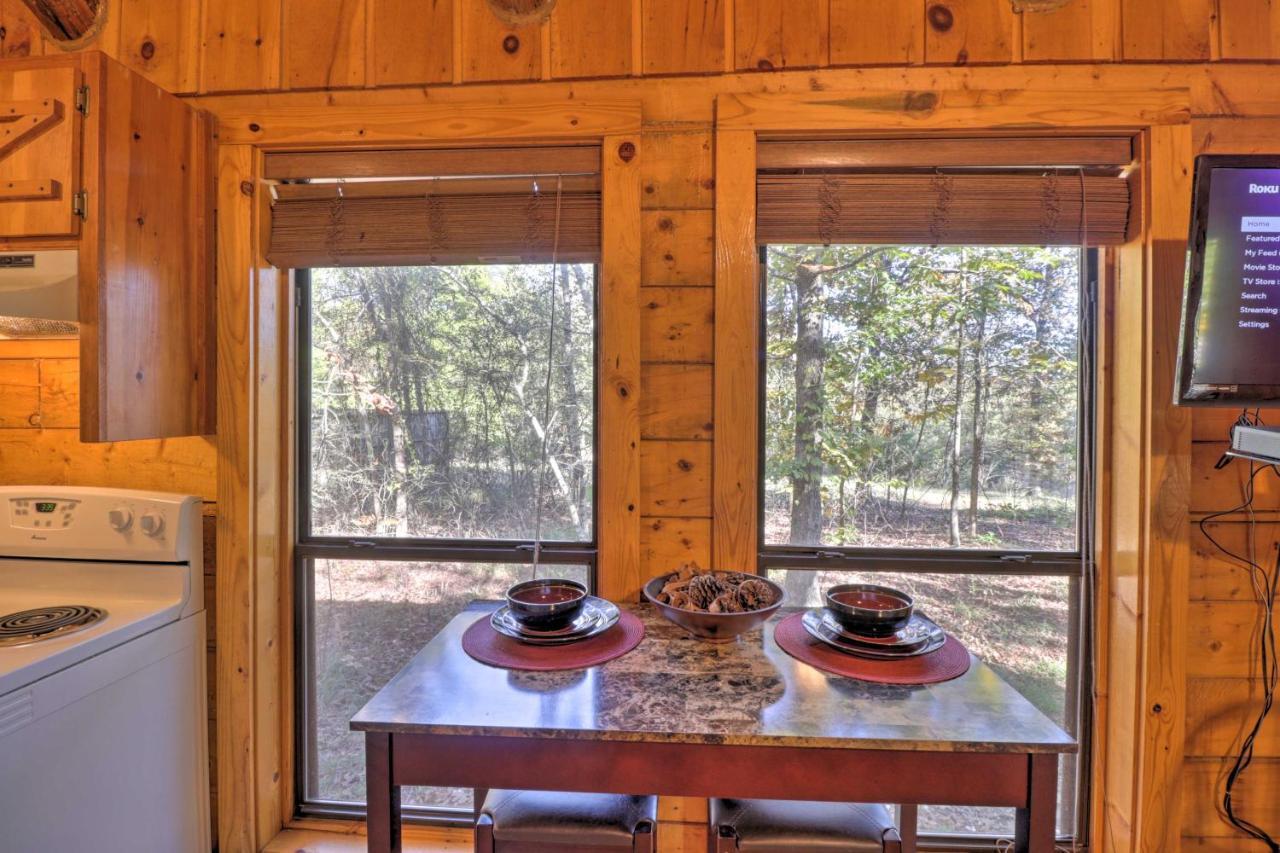 Broken Bow Cabin With Hot Tub And Bbq - 4 Mi To Lake! Stephens Gap Eksteriør billede